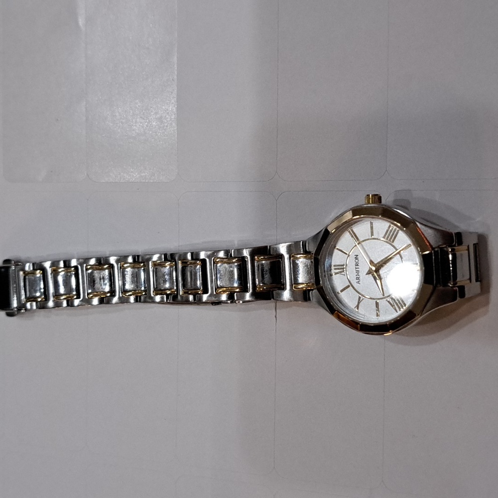 🔥CLEARANCE! Armitron Watch - Picture 6 of 8